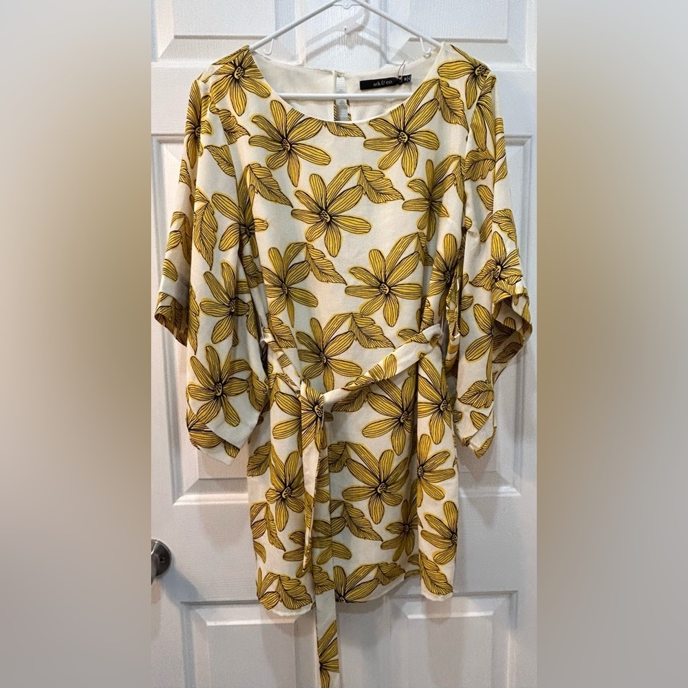 Ark & Co Retro Floral Mini Shift‎ Dress Size M Belted Kimono Sleeve Boho Hippie